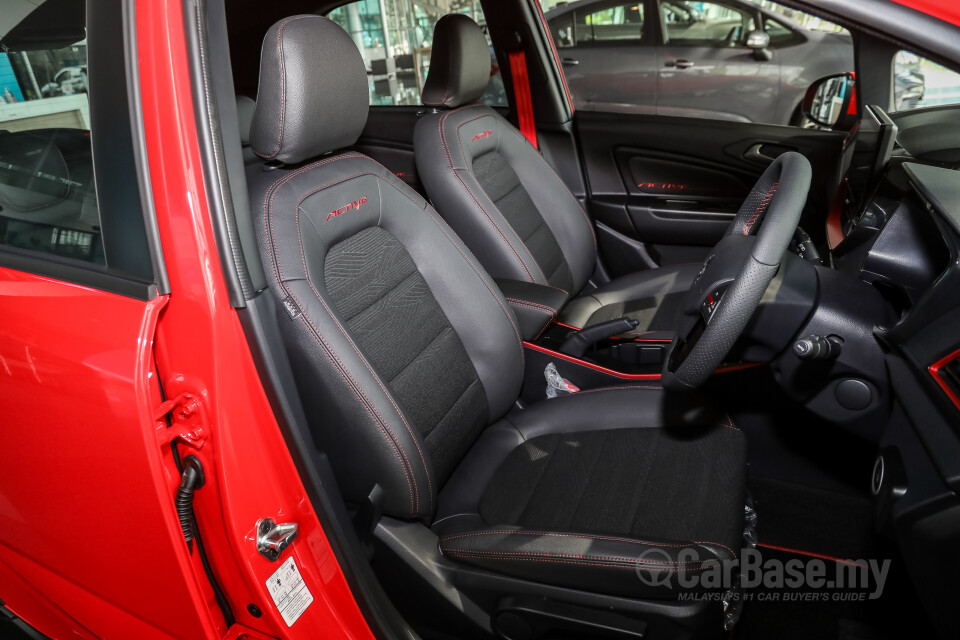 Proton Iriz P2-30A MC2 (2021) Interior