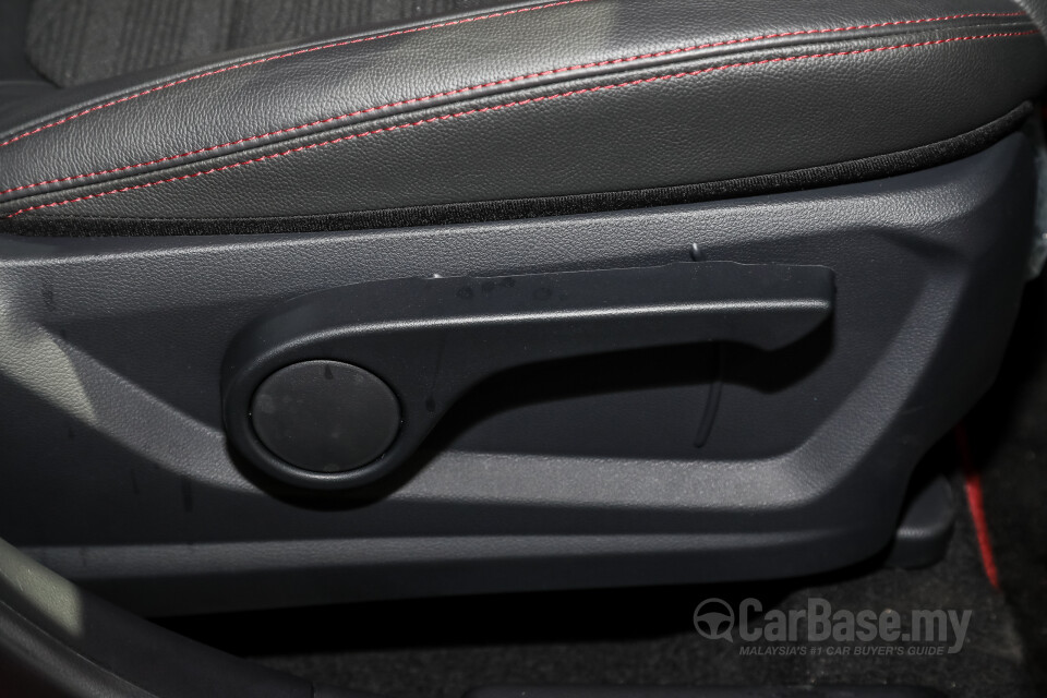 Proton Iriz P2-30A MC2 (2021) Interior