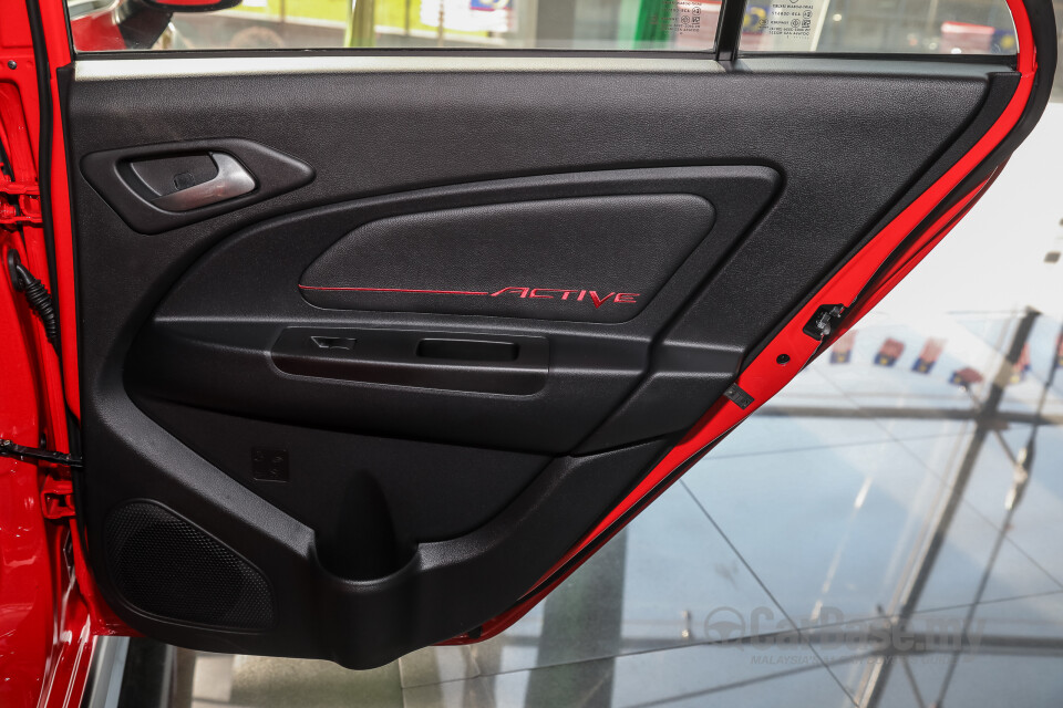 Proton Iriz P2-30A MC2 (2021) Interior