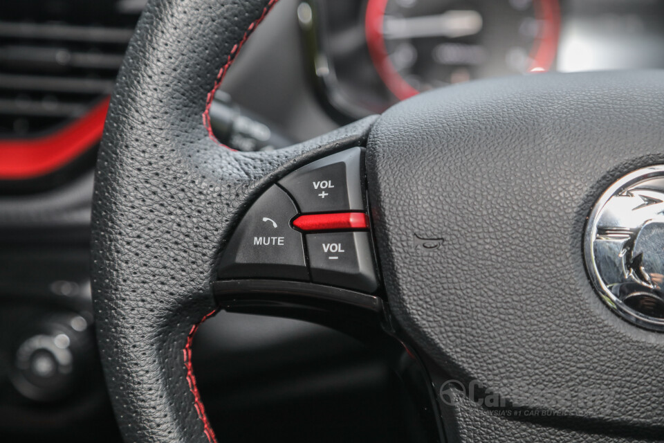 Proton Iriz P2-30A MC2 (2021) Interior
