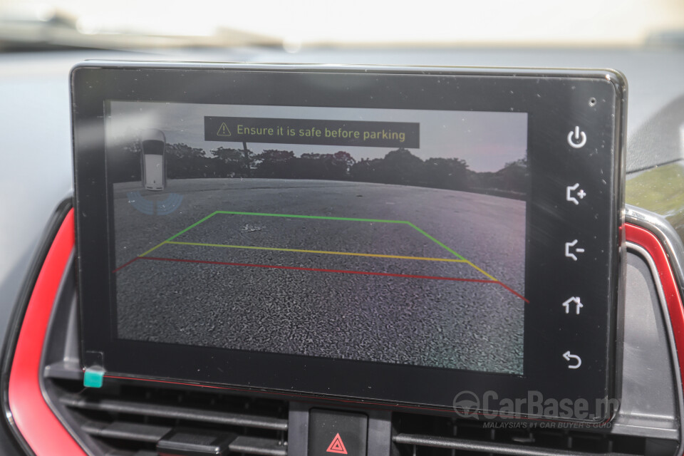Proton Iriz P2-30A MC2 (2021) Interior