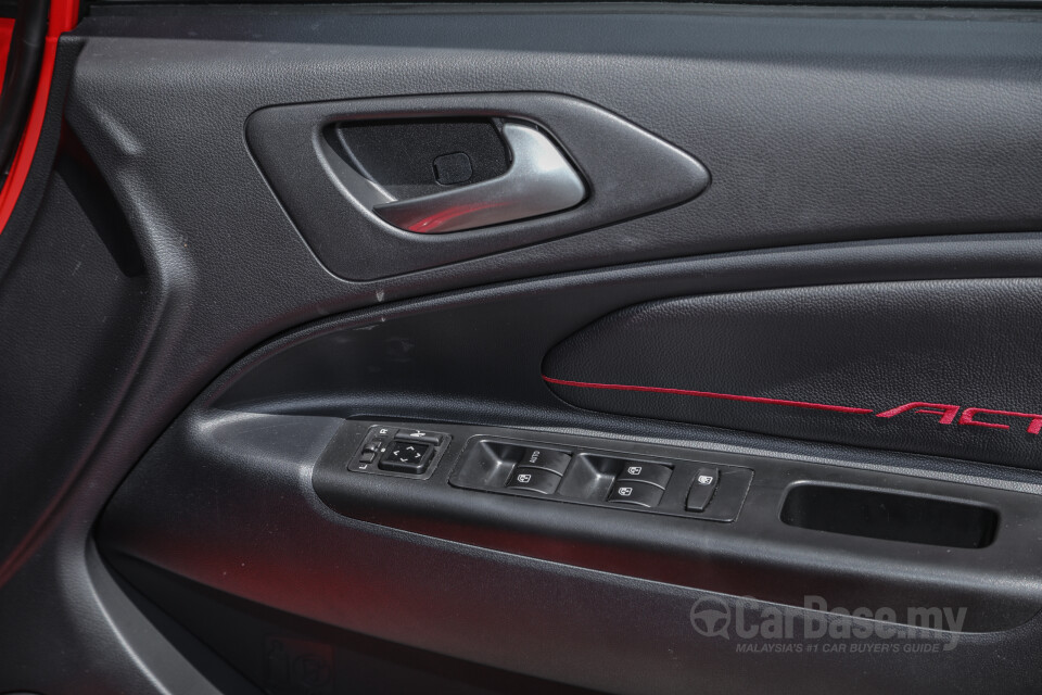 Proton Iriz P2-30A MC2 (2021) Interior