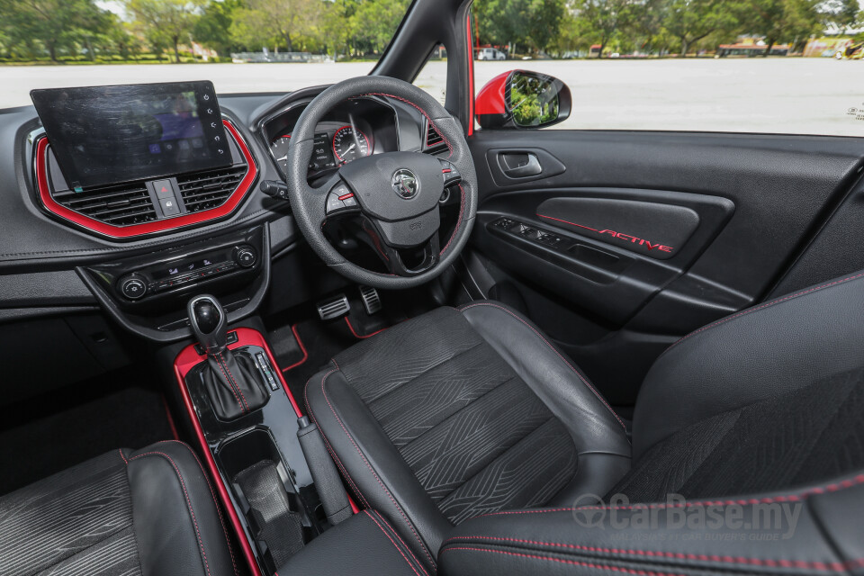 Proton Iriz P2-30A MC2 (2021) Interior
