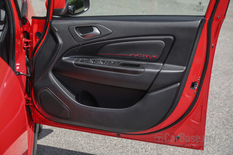 Proton Iriz P2-30A MC2 (2021) Interior