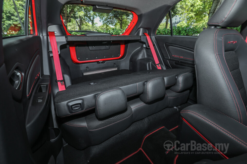 Proton Iriz P2-30A MC2 (2021) Interior