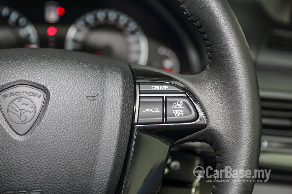 Proton Perdana P4-90B (2016) Interior