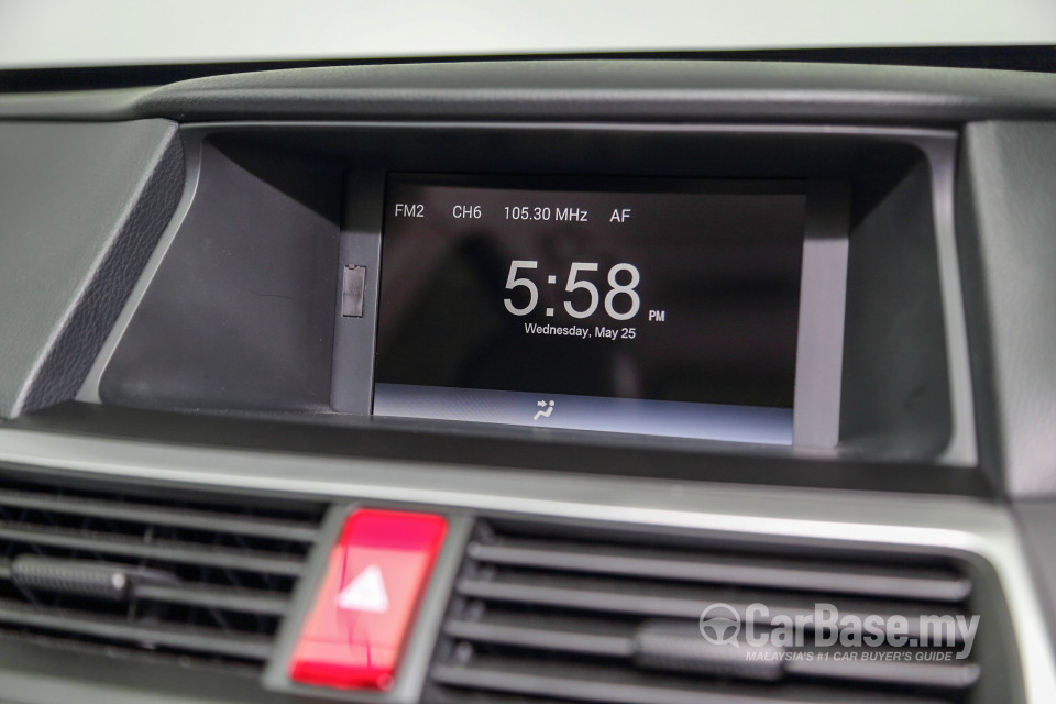 Proton Perdana P4-90B (2016) Interior