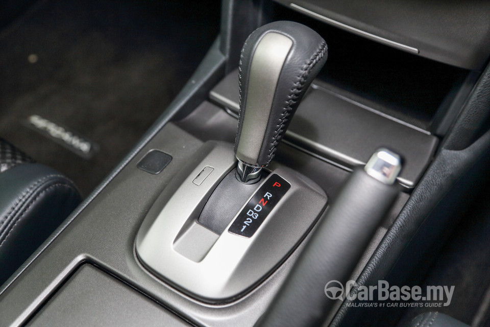 Proton Perdana P4-90B (2016) Interior