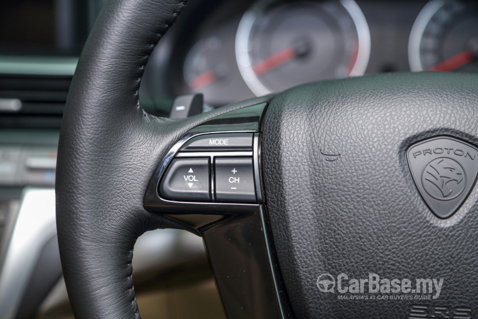 Proton Perdana P4-90B (2016) Interior
