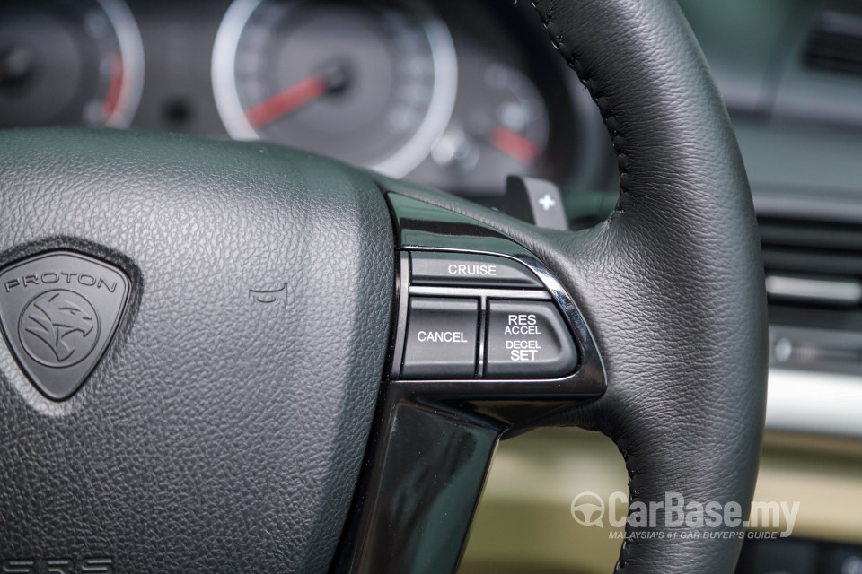 Proton Perdana P4-90B (2016) Interior