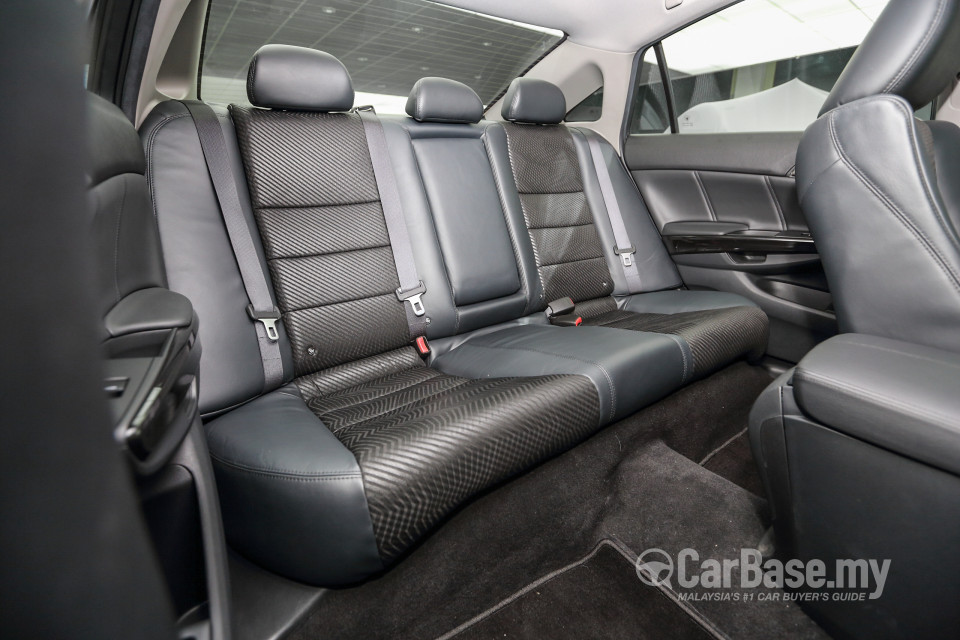 Proton Perdana P4-90B (2016) Interior