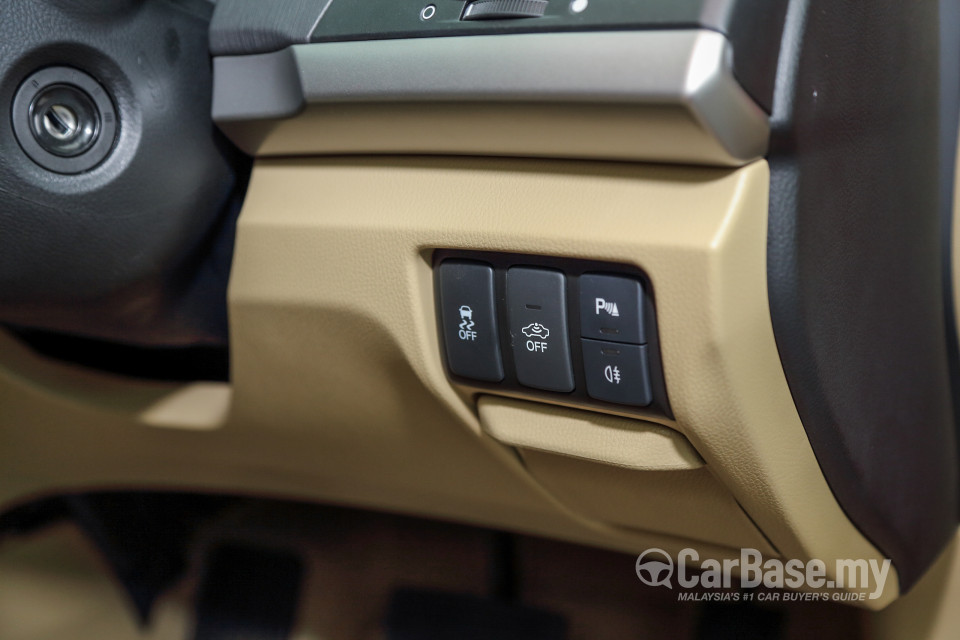 Proton Perdana P4-90B (2016) Interior