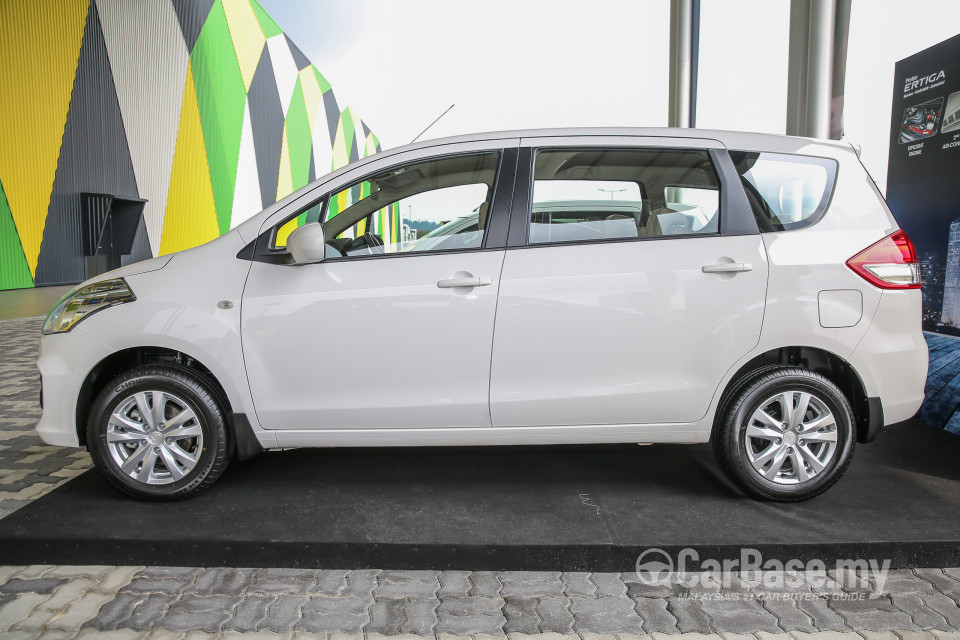 Proton Ertiga P6-90A (2016) Exterior