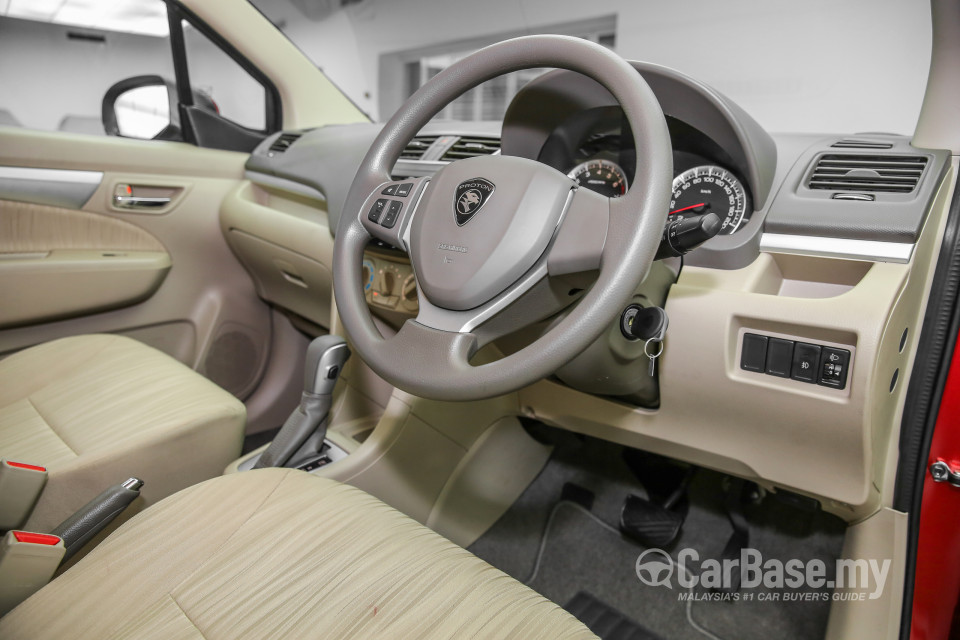 Proton Ertiga P6-90A (2016) Interior