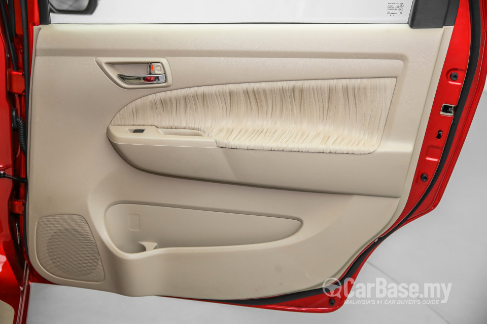 Proton Ertiga P6-90A (2016) Interior