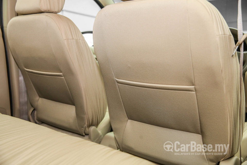 Proton Ertiga P6-90A (2016) Interior