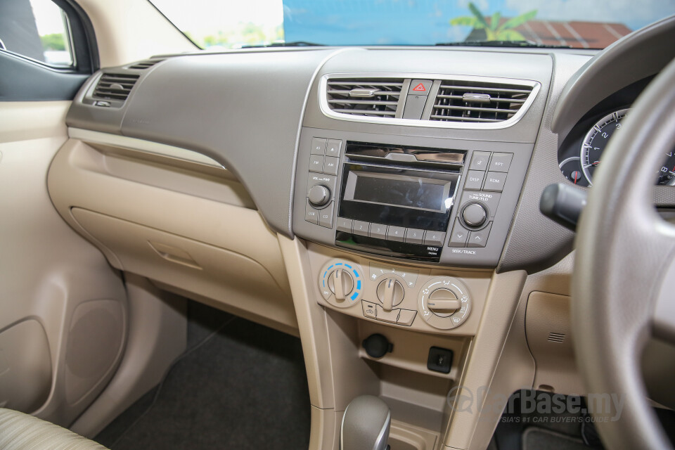 Mitsubishi ASX Mk1 Facelift (2013) Interior