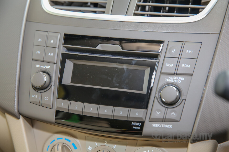 Audi A4 B9 (2016) Interior