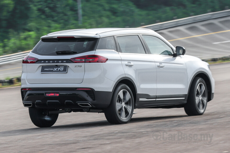 Proton X70 P7-90A MC3 (2026) Exterior