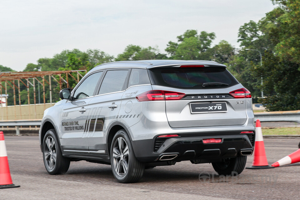 Proton X70 P7-90A MC3 (2026) Exterior