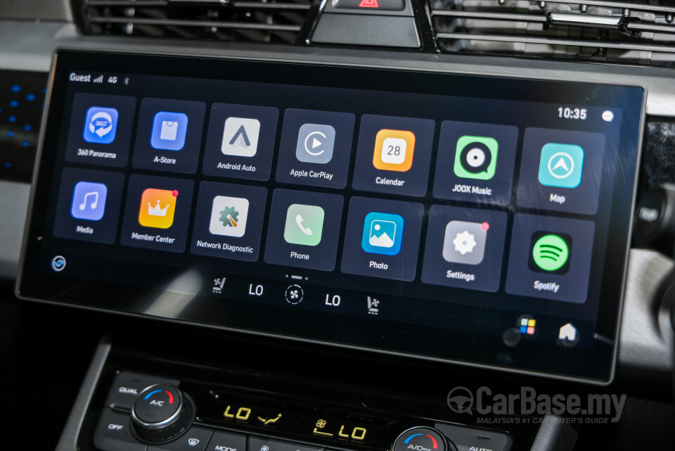 Proton X70 P7-90A MC3 (2026) Interior