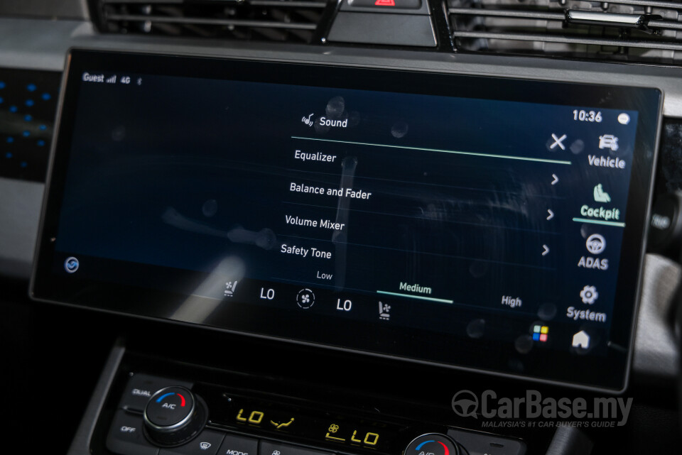 Proton X70 P7-90A MC3 (2026) Interior