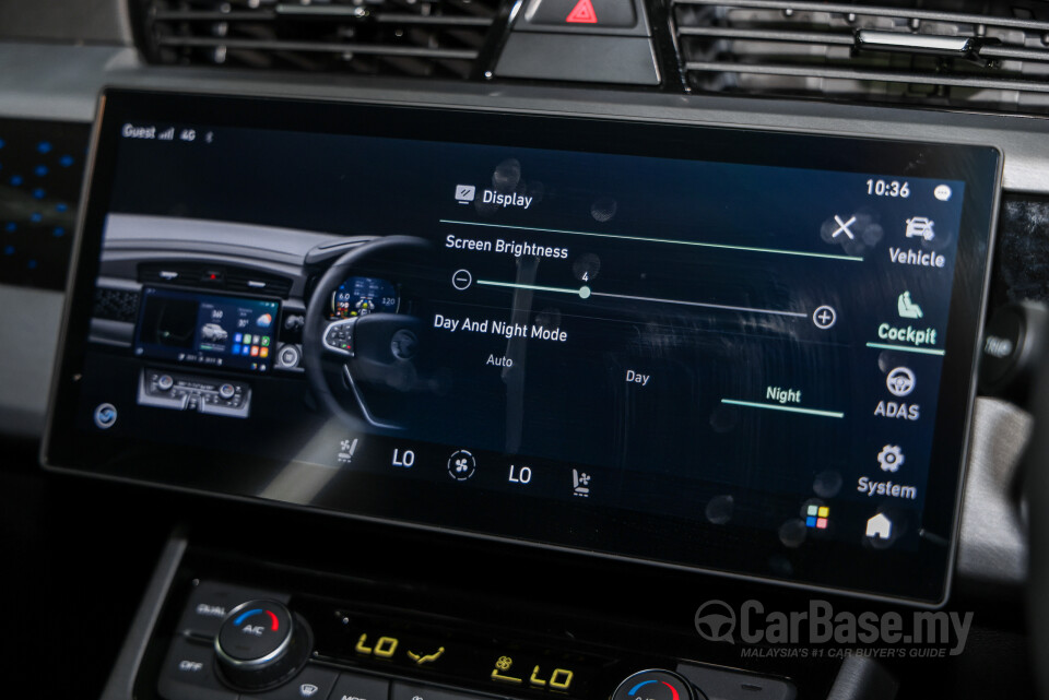 Proton X70 P7-90A MC3 (2026) Interior