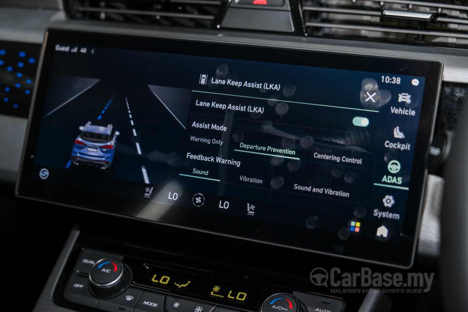 Proton X70 P7-90A MC3 (2026) Interior
