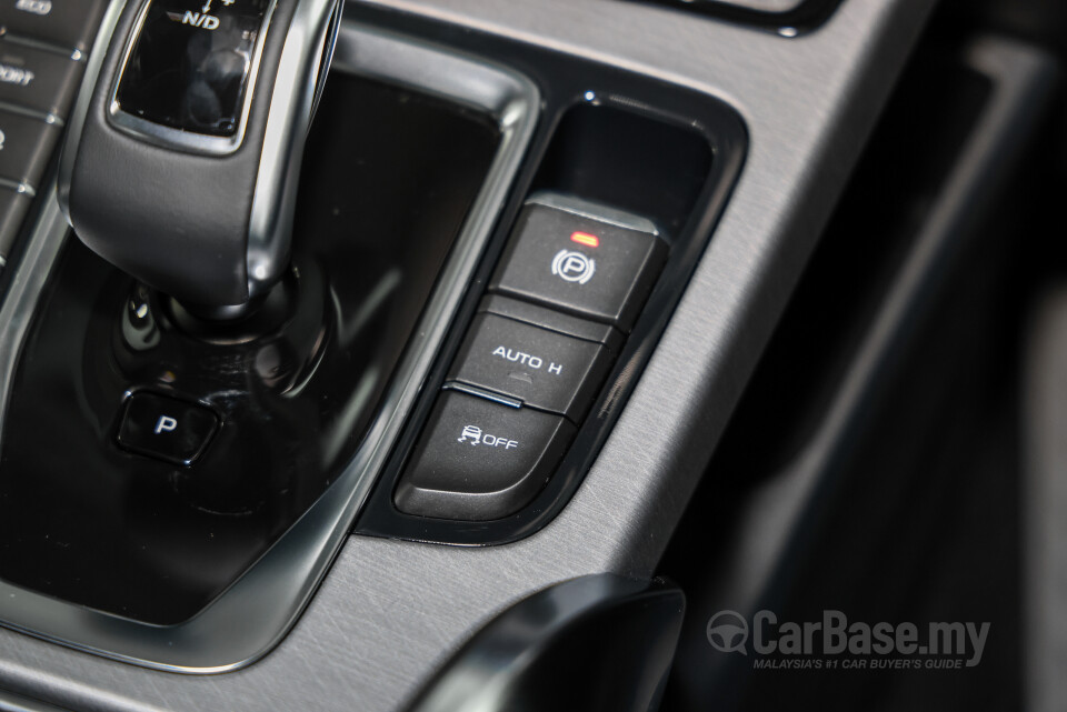 Proton X70 P7-90A MC3 (2026) Interior