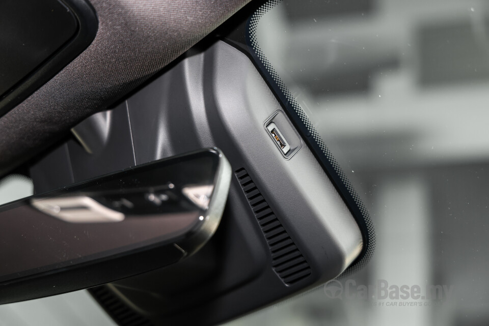 Proton X70 P7-90A MC3 (2026) Interior