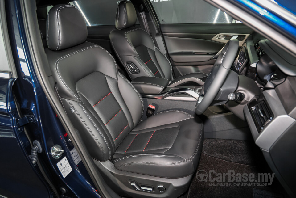 Proton X70 P7-90A MC3 (2026) Interior