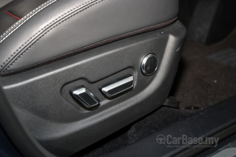 Proton X70 P7-90A MC3 (2026) Interior