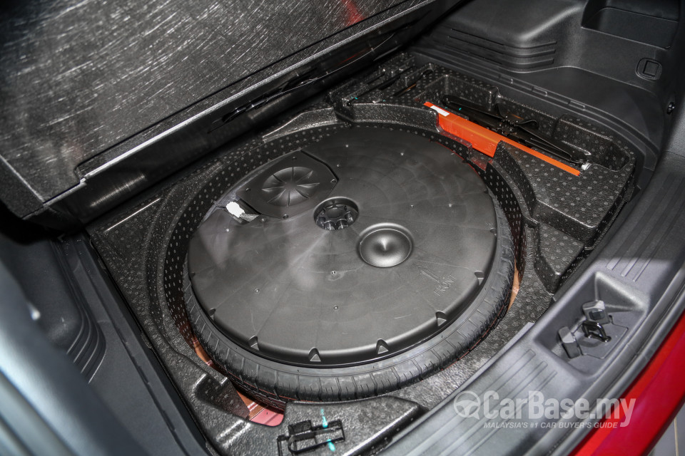 Proton X70 P7-90A (2018) Interior