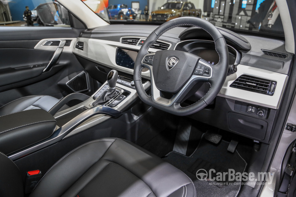 Proton X70 P7-90A (2018) Interior