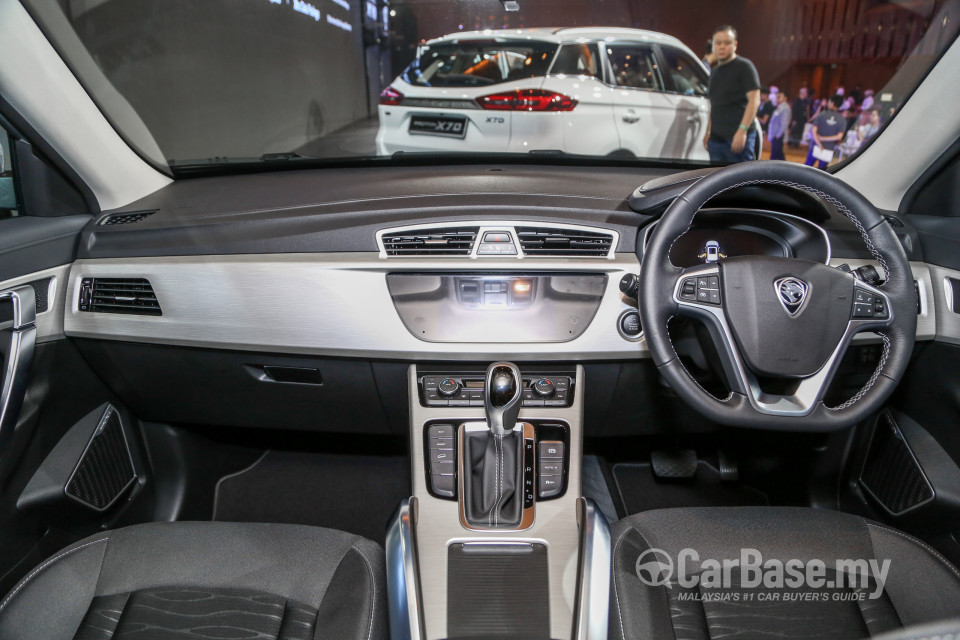Proton X70 P7-90A (2018) Interior