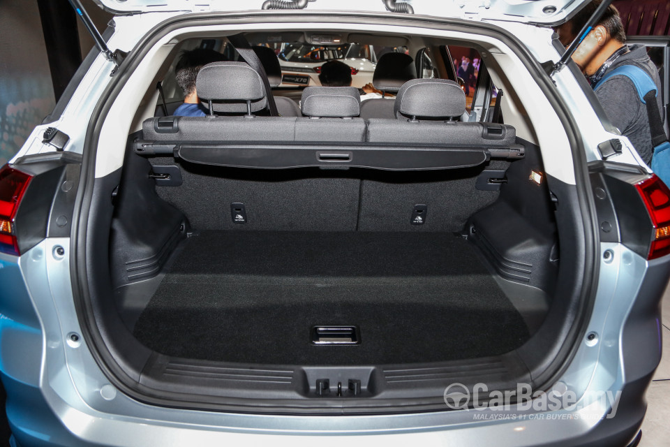 Proton X70 P7-90A (2018) Interior