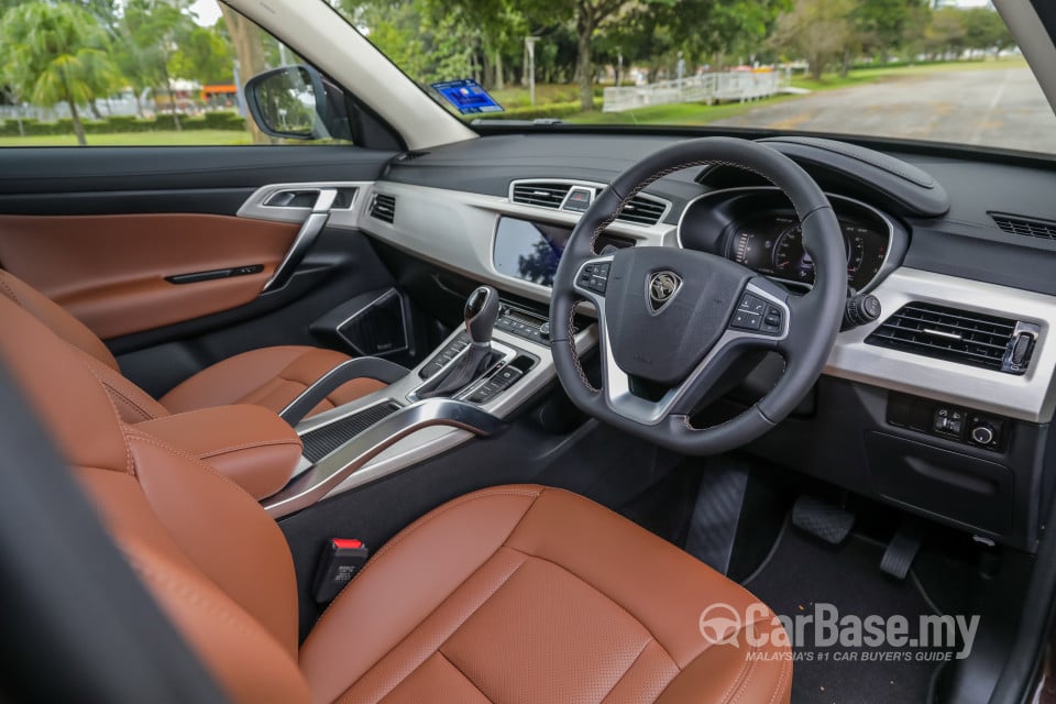 Proton X70 P7-90A (2018) Interior