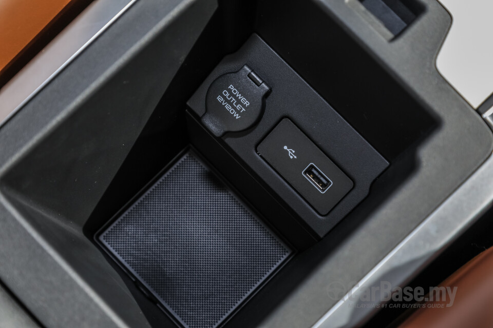 Audi A4 B9 (2016) Interior