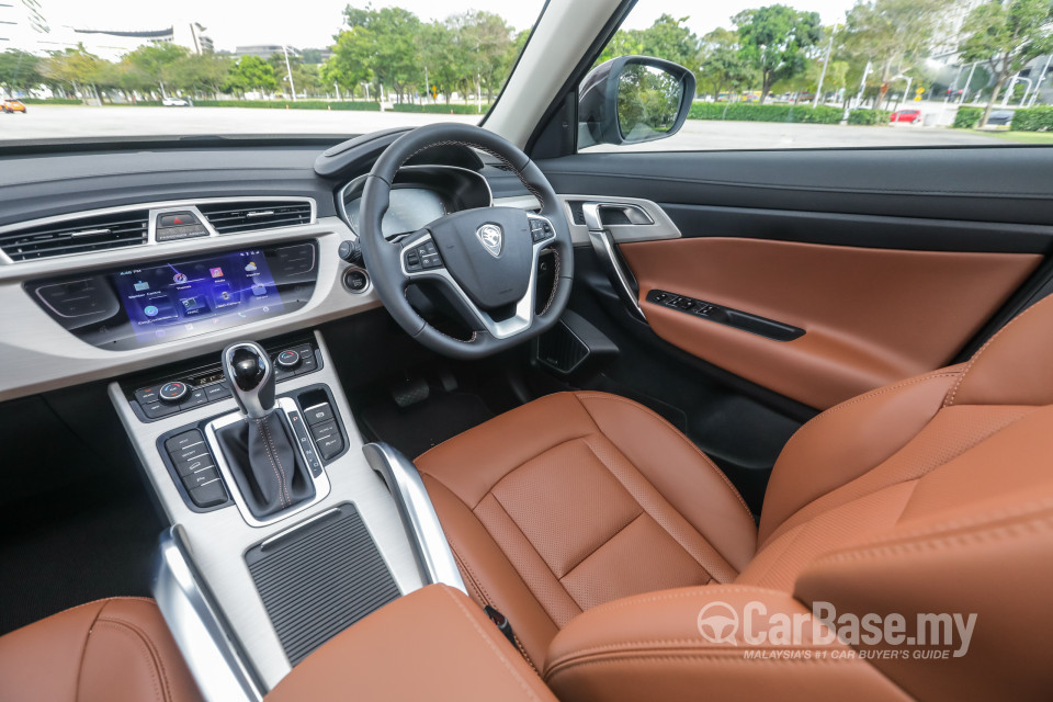 Proton X70 P7-90A (2018) Interior
