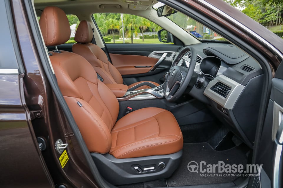 Proton X70 P7-90A (2018) Interior