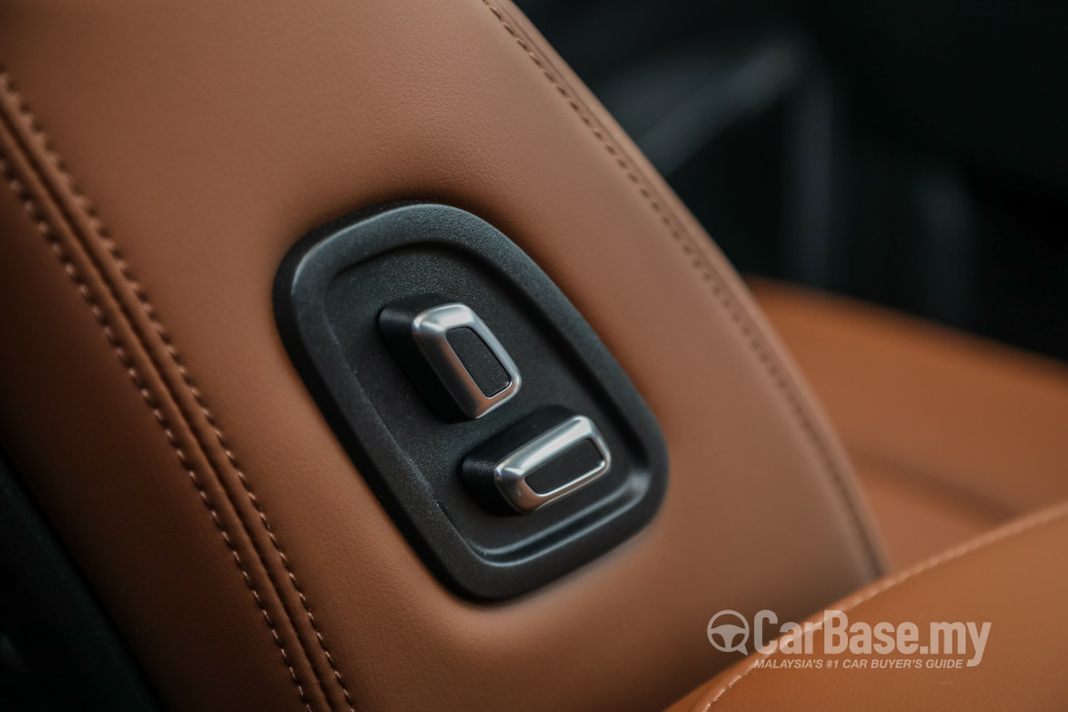 Proton X70 P7-90A (2018) Interior