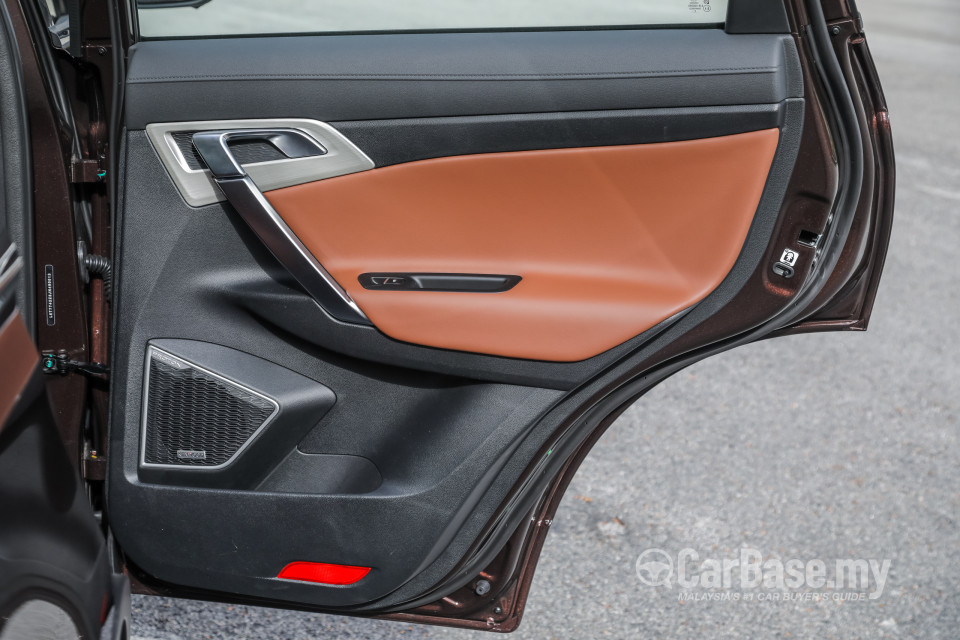 Proton X70 P7-90A (2018) Interior