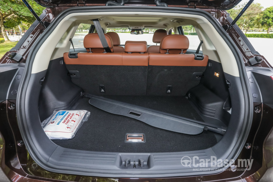 Proton X70 P7-90A (2018) Interior