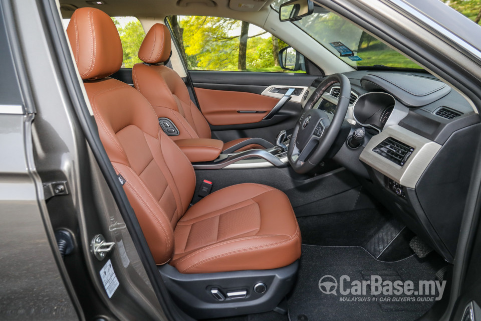 Proton X70 P7-90A CKD (2020) Interior