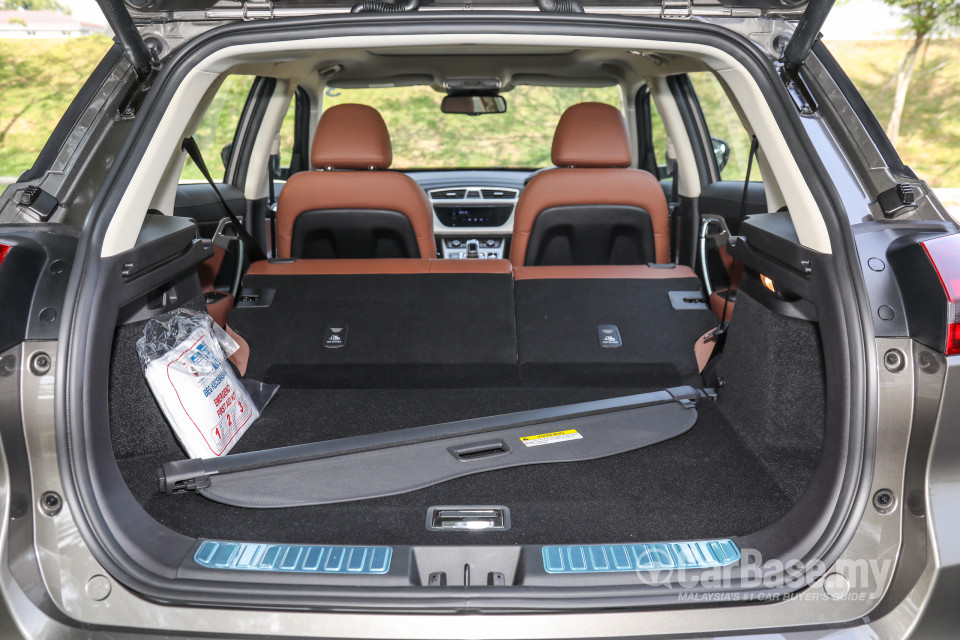 Proton X70 P7-90A CKD (2020) Interior