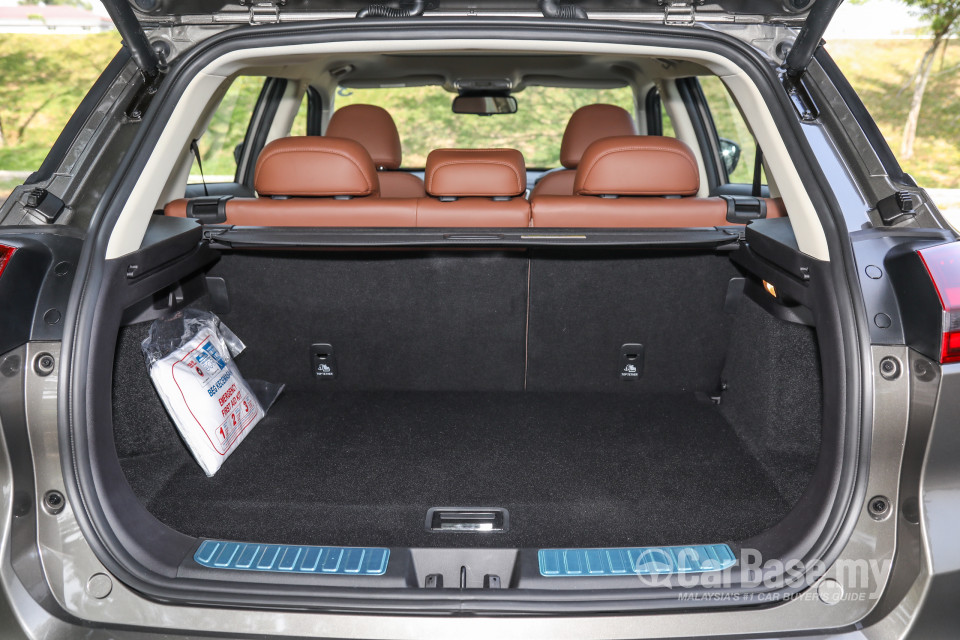 Proton X70 P7-90A CKD (2020) Interior