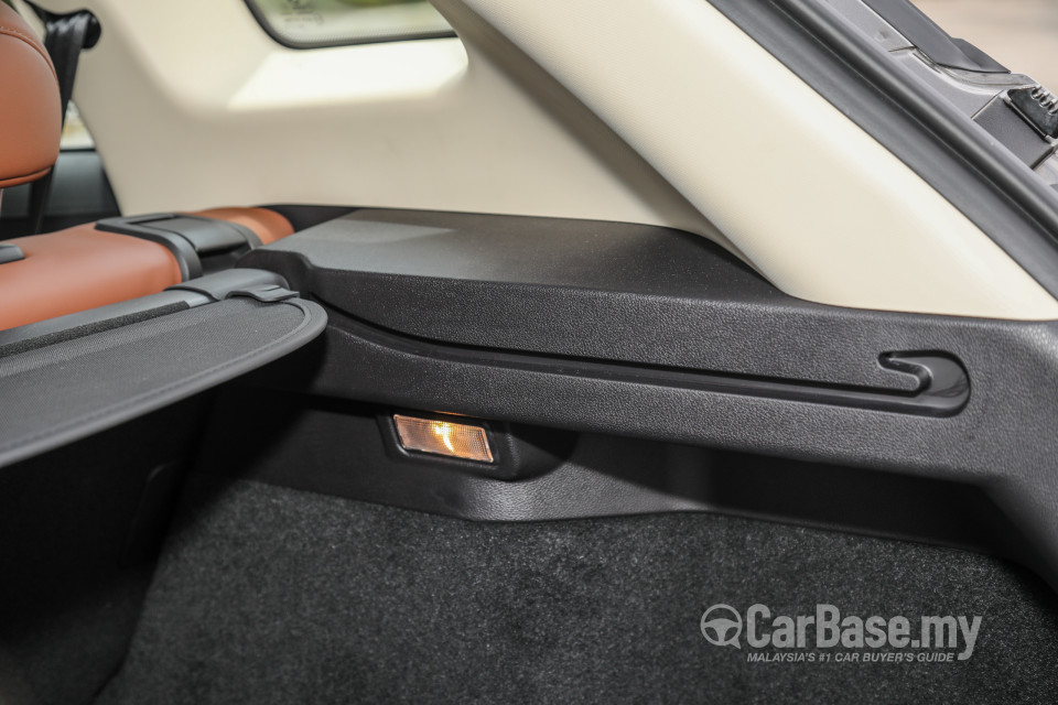 Proton X70 P7-90A CKD (2020) Interior