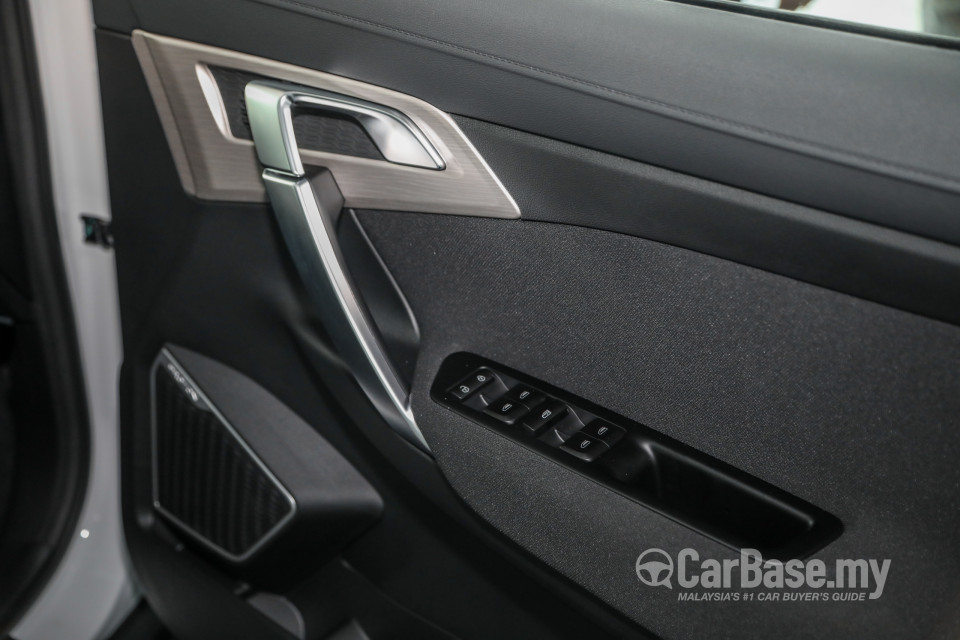 Proton X70 P7-90A CKD (2020) Interior