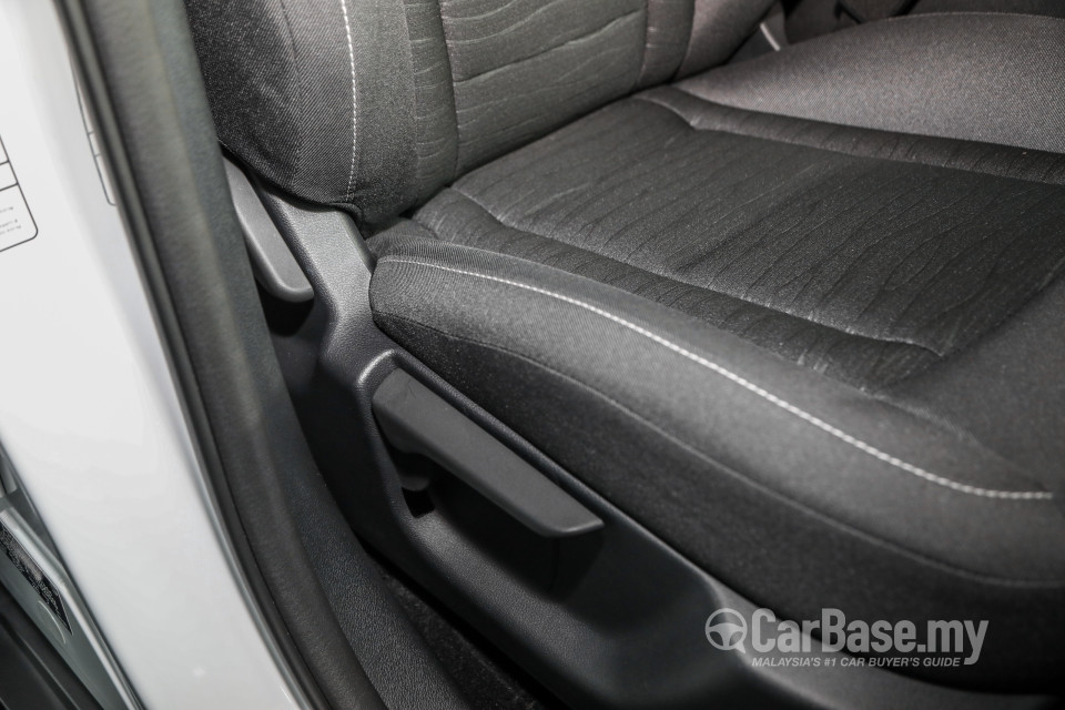 Proton X70 P7-90A CKD (2020) Interior