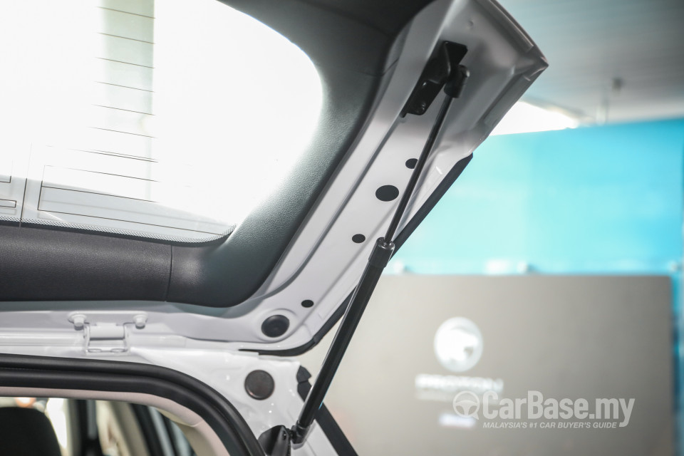Proton X70 P7-90A CKD (2020) Interior